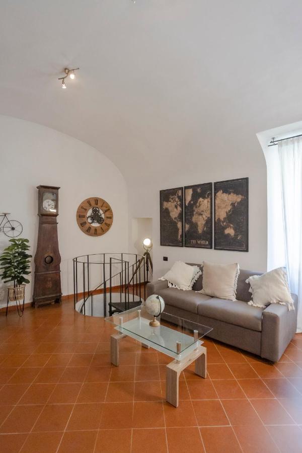 Home D'Elite Trevi Fountain Рим Екстериор снимка